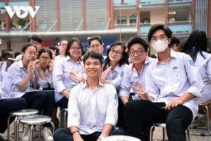 Độc đáo, sáng tạo cách gen Z chúc Tết thầy cô