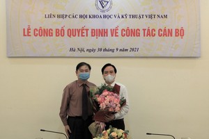 Ông Phùng Xuân Nhạ kiêm nhiệm chức Phó Chủ tịch VUSTA