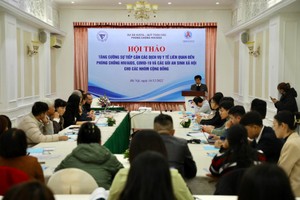 Tăng cường tiếp cận y tế trong phòng, chống HIV/AIDS