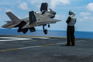 Anh phải nhờ Mỹ tìm xác chiếc F-35B gặp nạn ở Địa Trung Hải