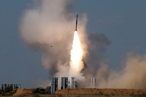 S-300 của Syria phóng đạn, tín hiệu gửi đến Thổ Nhĩ Kỳ và Israel