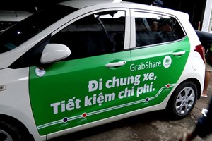 Bộ GTVT: UberPOOL và GrabShare giống như xe dù trá hình