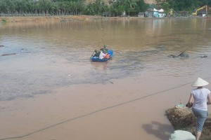 Lũ bất ngờ cuốn trôi một học sinh tử vong ở Quảng Ninh