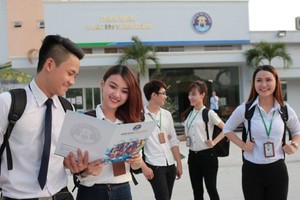 Đề xuất “học phí” thành “giá dịch vụ đào tạo“: Dư luận dậy sóng?