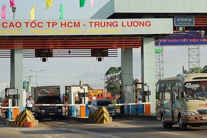 Trốn thuế cao tốc TPHCM-Trung Lương: Bắt hàng loạt “sếp” Cty CP Tập đoàn Yên Khánh 