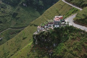 “Panorama phiên bản” đèo Ô Quý Hồ có giống Panorama Mã Pì Lèng băm nát cảnh quan?