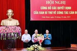 Quan lộ Phó Bí thư Tỉnh ủy Ninh Bình Trần Hồng Quảng nghỉ hưu sớm