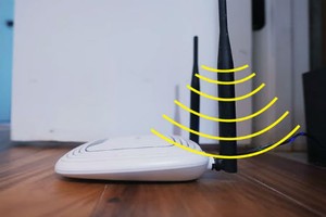 Video: Tự chế thiết bị làm tăng sóng wifi nhanh gấp 10 lần