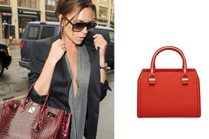 Victoria Beckham bị chỉ trích dùng da động vật trong BST mới