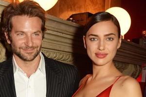 Siêu mẫu Irina Shayk bí mật sinh con đầu lòng