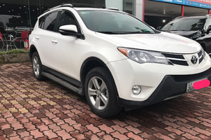 Toyota RAV4 dùng chán rao bán đắt hơn Fortuner mới