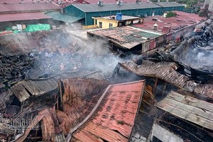 Tiểu thương tiết lộ lý do không ngờ khiến cháy chợ Gạo thành tro