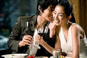 Gái nhà lành thành mồi ngon cho trai “đào mỏ” vì tin lời đường mật