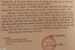 Hà Nội: Hàng trăm học sinh bất ngờ bị chuyển trường để lên chuẩn quốc gia