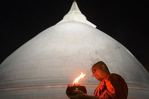 Vượt qua cô đơn bằng bốn tâm vô lượng