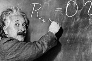 Quản gia bật mí những điều bất ngờ về thiên tài Einstein