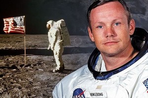 Vì sao gia đình của Neil Armstrong được bồi thường 6 triệu USD?