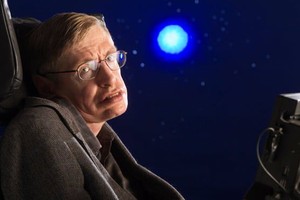 Sự thật kinh ngạc về nhà vật lý thiên tài Stephen Hawking 