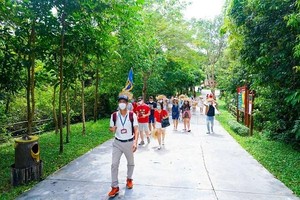 Kín tour 30/4, công ty du lịch phải từ chối nhận khách