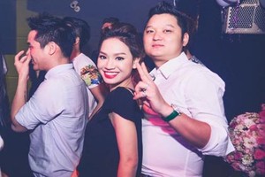 Trà My cùng chồng đại gia “quậy tưng” ở bar sau cưới