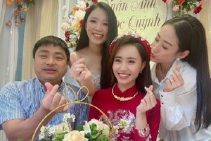 MC Xuân Anh thời tiết VTV xinh đẹp trong lễ ăn hỏi 