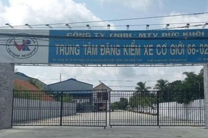 Giám đốc trung tâm đăng kiểm nhận hối lộ đối diện án phạt nào