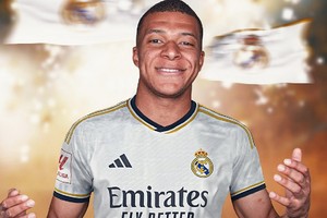 Mbappe gia nhập Real Madrid với mức lương bất ngờ