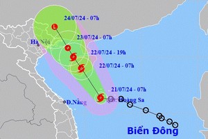 Bão số 2 di chuyển nhanh, giật cấp 11, Bắc Bộ có nơi mưa rất to