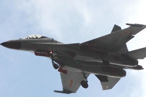 Trung Quốc thử nghiệm radar cho tiêm kích “nhái” Su-30