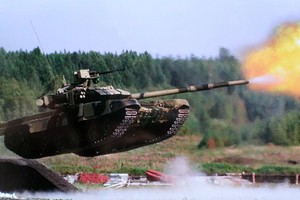 Ấn tượng khi "vua tăng" Nga T-90 nổ pháo