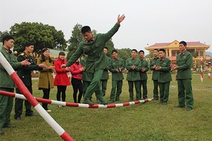 Bộ đội Việt Nam ăn Tết năm nay thế nào?