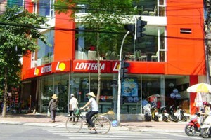 Những bê bối rùm beng của Lotteria ở Việt Nam