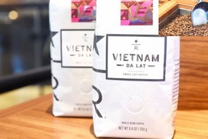 Cửa hàng Starbucks chọn bán cà phê đặc sản Đà Lạt