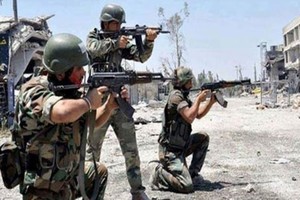 Không quân Nga mở đường cho quân đội Syria giải phóng Uqayribat