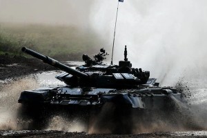 Xe tăng T-72B3 của Nga dù bị trúng tên lửa vẫn có thể di chuyển