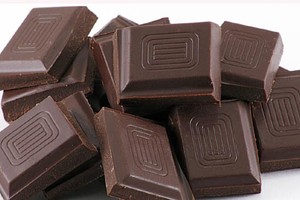 Sốc: Chocolate đen có thể làm hỏng nội tạng, gây chết người