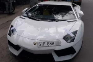 Siêu xe Lamborghini 26 tỷ đỗ nhầm chỗ và cái kết đắng 