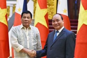 Ảnh: Tổng bí thư, Thủ tướng gặp Tổng thống Philippines Duterte