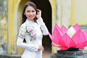 15 nữ sinh Đại học Luật Hà Nội khoe nhan sắc nổi bật