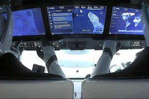 Kết thúc sứ mệnh, phi hành đoàn Inspiration4 của SpaceX trở về an toàn