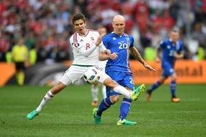 Euro 2016 Iceland 1 - 1 Hungary: Kịch tính đến không ngờ