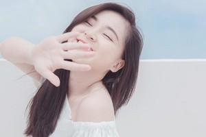 Em gái xinh như hot girl của Yumi Dương là ai?