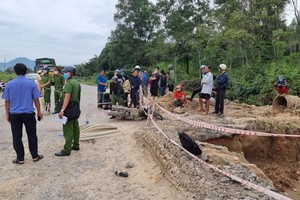 Bình Định: Va chạm với xe đầu kéo, một phụ nữ tử vong