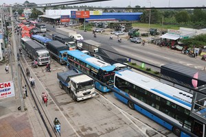 BOT Cần Thơ - Phụng Hiệp bị lập biên bản phạt tiền vì... gây kẹt xe