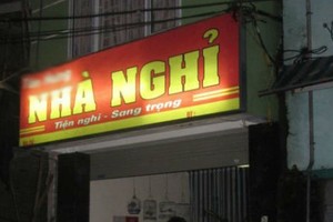 Khởi tố kẻ cuồng ghen giết người tình trong nhà nghỉ ở Quảng Ninh