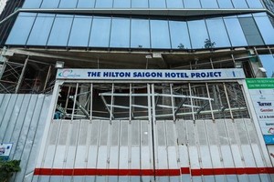 Bất thường pháp lý KS Hilton Sài Gòn: Ai chống lưng cho SG Cửu Long?