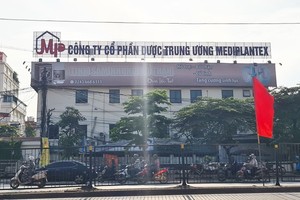 Ông lớn dược Mediplantex kinh doanh sa sút... ôm nhiều quỹ đất khủng?