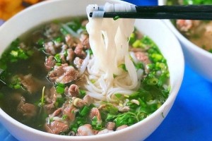 Giải oan cho lời đồn mì chính gây buồn nôn, chóng mặt 