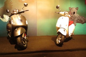 Sốc: Piaggio VN vừa tung cùng lúc hai “hàng nóng“