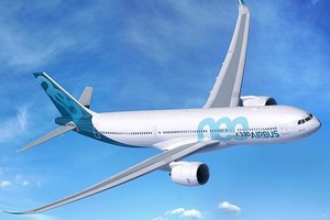 Airbus “đọ máu” với Boeing bằng công nghệ xem phim 3D